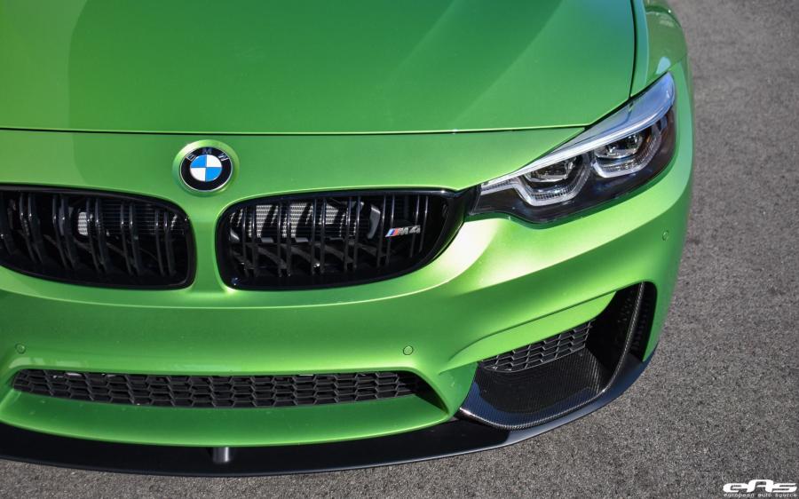 Детали экстерьера BMW M4 Coupe Java Green Metallic by EAS 2018 года  (фото 7 из 10)